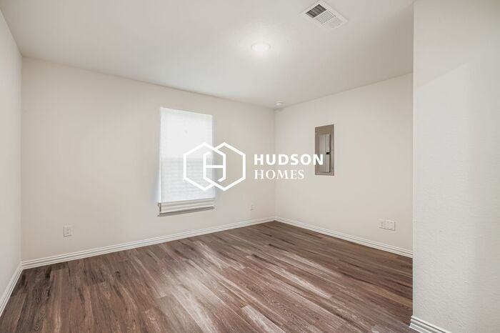 336 Connecticut St #B - Photo 7 of 13