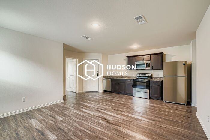 314 Calloway St #B - Photo 5 of 13