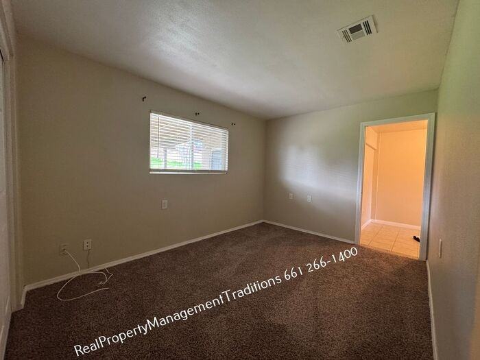 4732 W Avenue L13 #13 - Photo 6 of 18