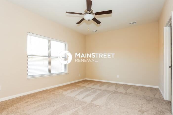 2208 Georgetown St - Photo 7 of 17