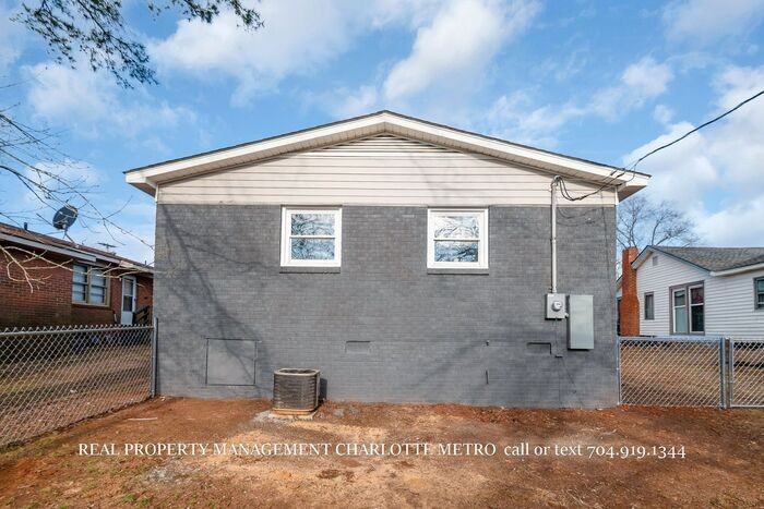 453 Bynum Ave - Photo 7 of 29