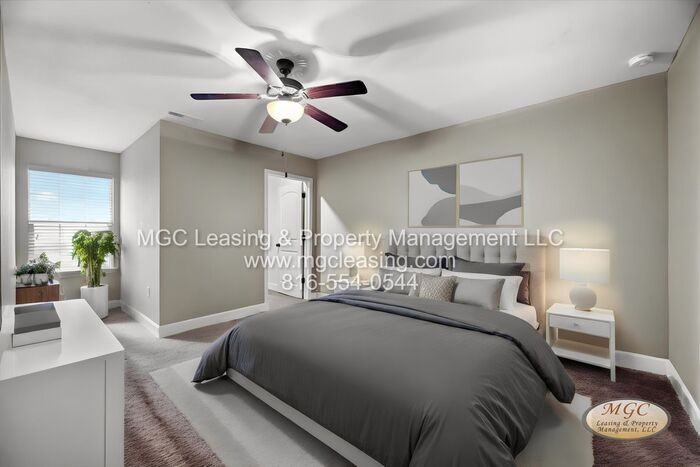 504 N Foxridge Dr - Photo 4 of 22