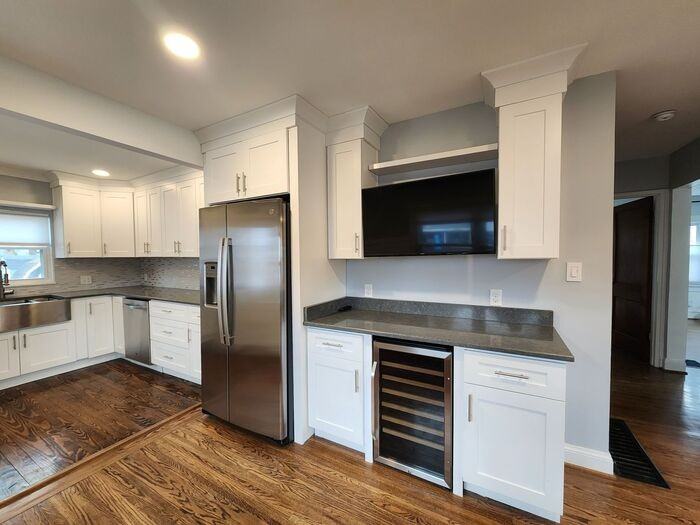 3434 Grandview Ave - Photo 7 of 46