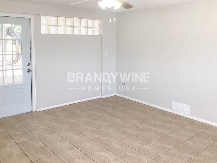 3535 Devonshire Dr - Photo 2 of 14