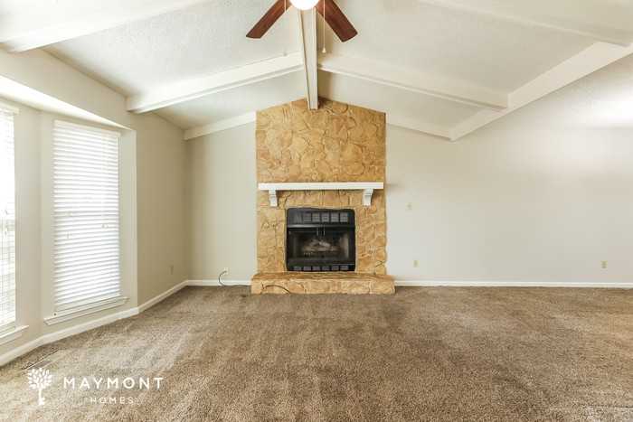 1141 Dearing Downs Dr - Photo 7 of 14