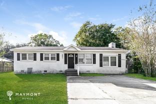 421 Clarine Dr - Photo 1 of 1