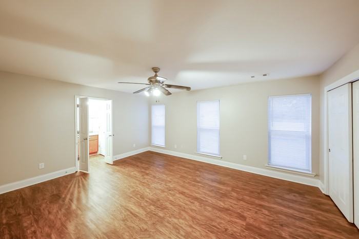 1308 Upper Kingston Rd - Photo 6 of 11