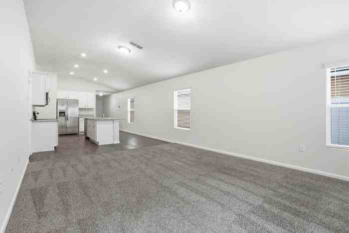 7862 Meadow Walk Ln - Photo 4 of 22