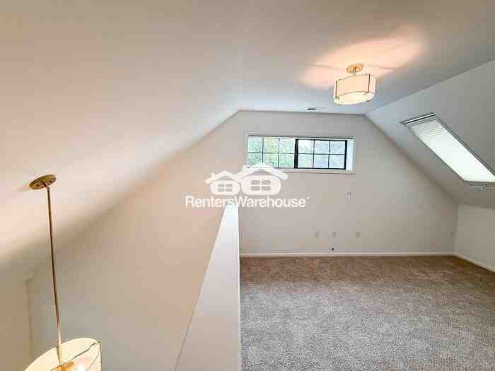 4877 Darwin Ct - Photo 5 of 27