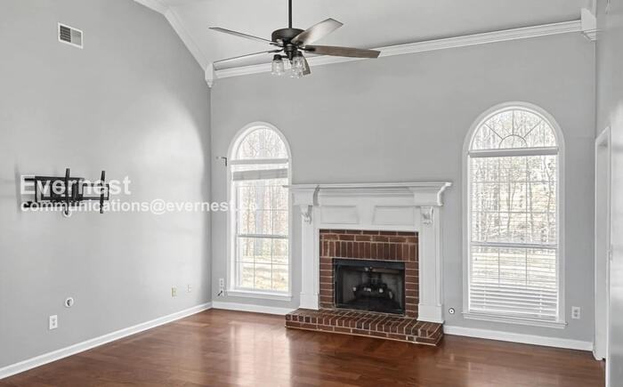 322 Shelby Forest Dr - Photo 3 of 22