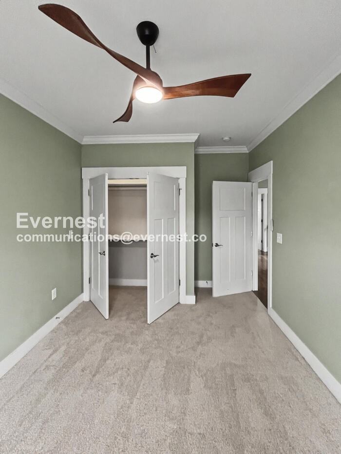 1306 Pillow St #A - Photo 5 of 28