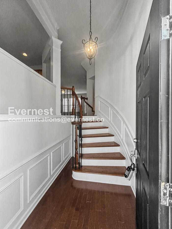 8730 Macedonia Lake Dr - Photo 5 of 26