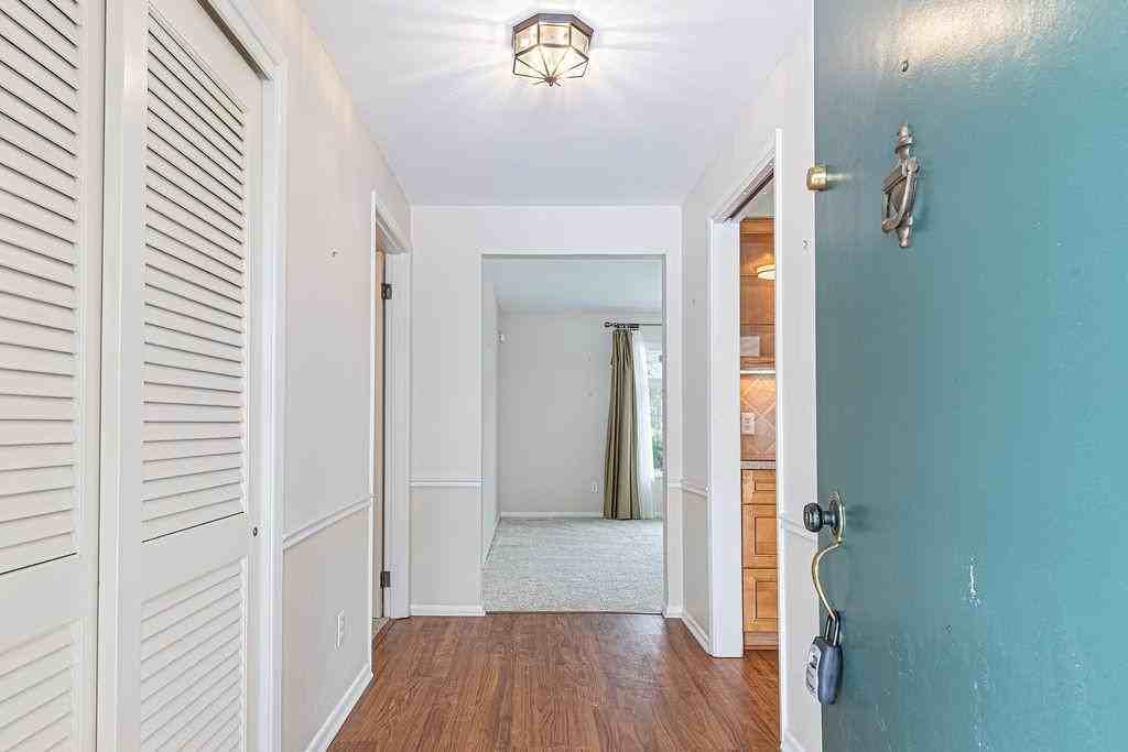 4121 Barbara Dr - Photo 3 of 46