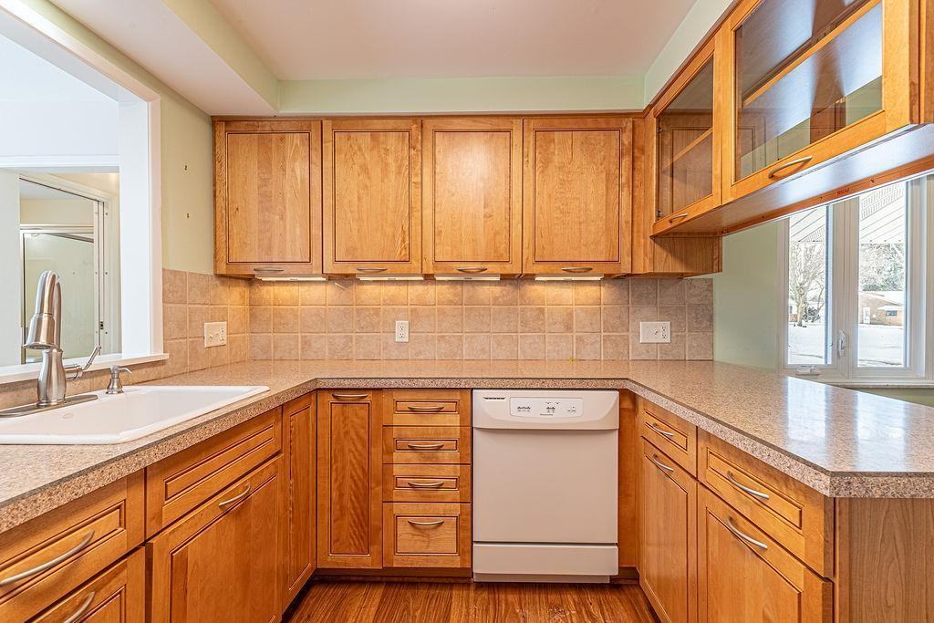 4121 Barbara Dr - Photo 7 of 46