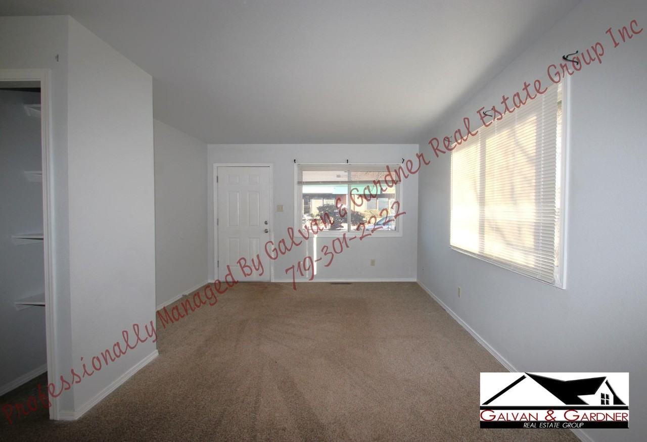 3002 N Arcadia St - Photo 6 of 13