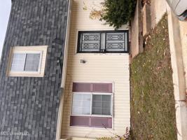 featured image of 3101 Jamestown Way