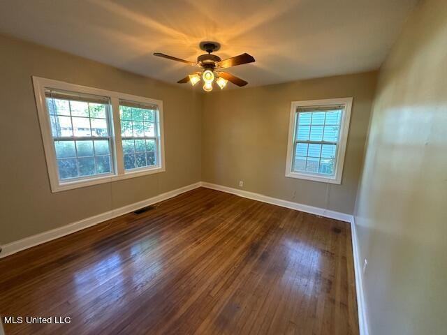 132 Meadowlane Dr - Photo 5 of 6