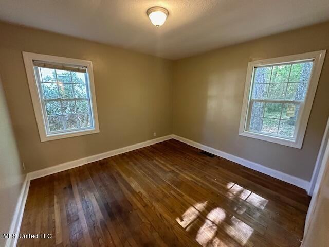 132 Meadowlane Dr - Photo 6 of 6