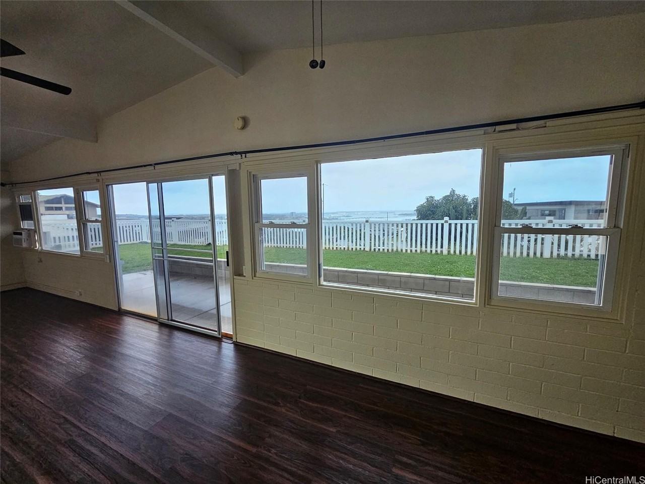 98-940 Iliee St - Photo 5 of 25