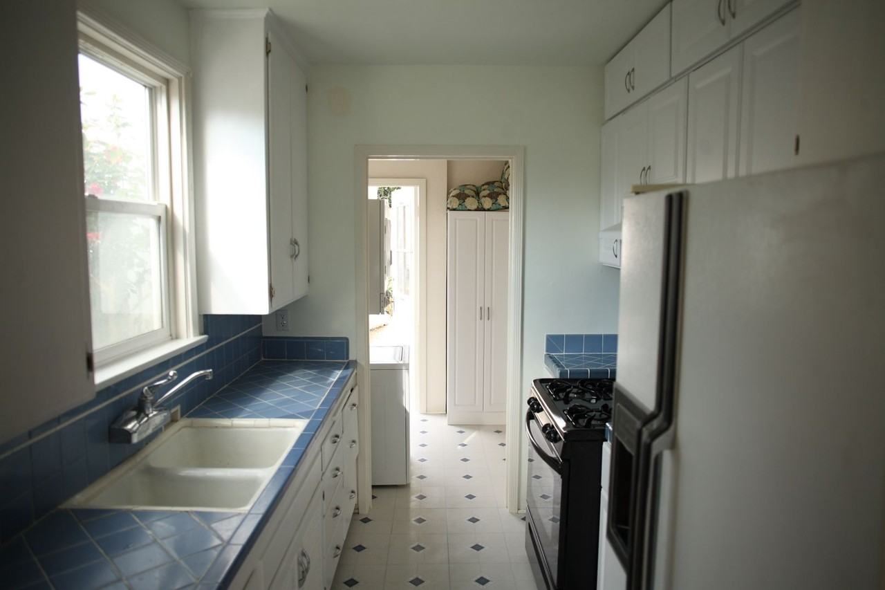 2505 20th St #2505 - Photo 5 of 8