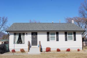 featured image of 1425 Deacon St