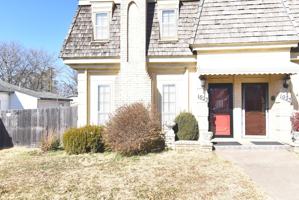 featured image of 1023 E Thompson Ave #NA