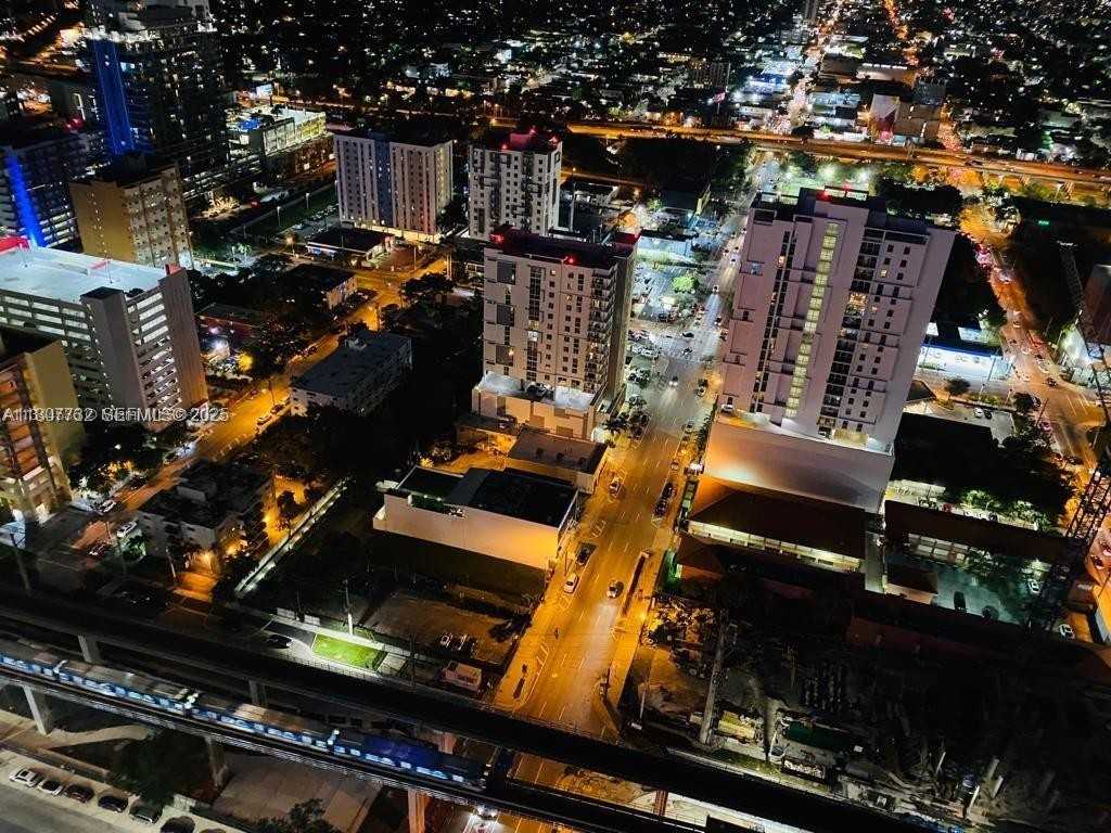 Sw 7th Ter #3402 - Photo 4 of 16