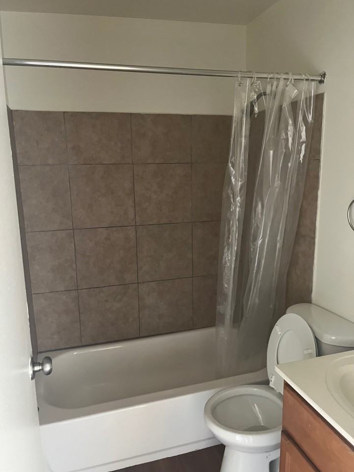 4848 Reading Rd #21 - Photo 5 of 6