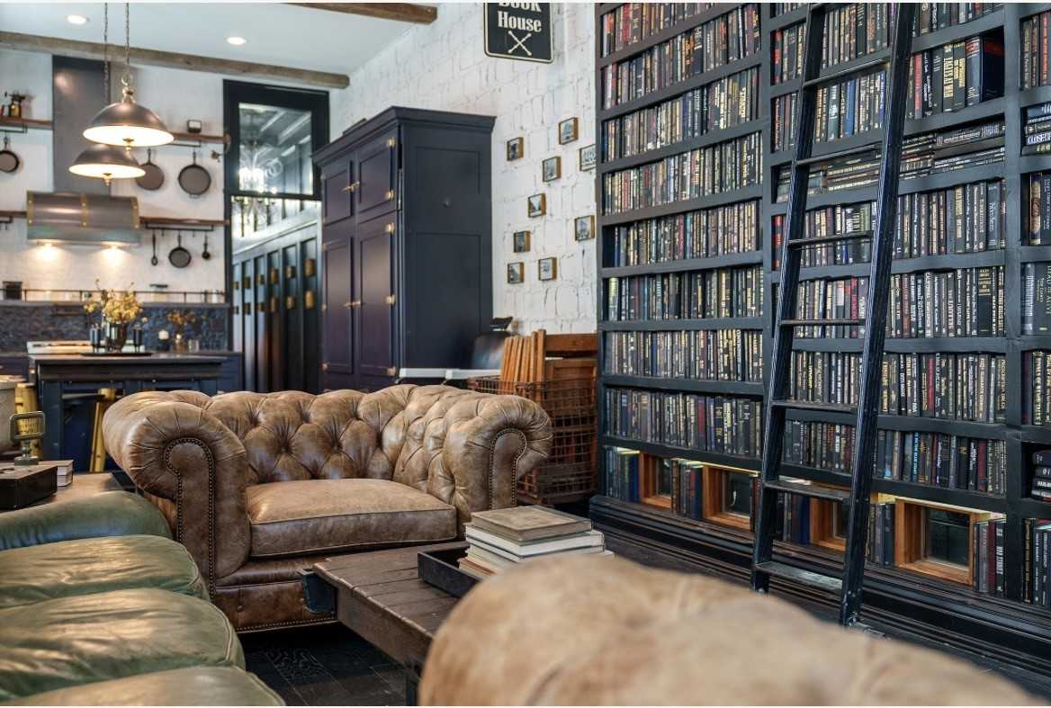 43 W Markison Ave #NA - Photo 2 of 33