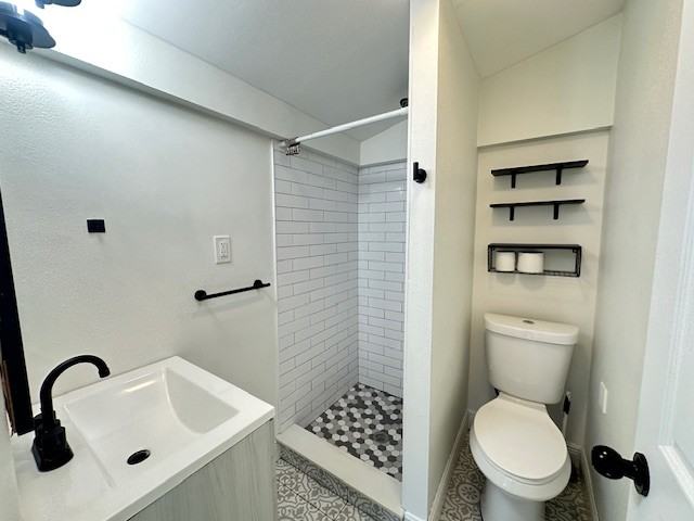 610 N Woodlynne Ave #NA - Photo 7 of 10