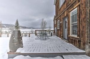 featured image of 231 Buckhorn Cir