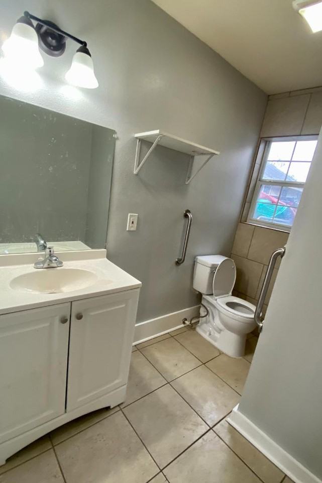 433 Kayton Ave - Photo 7 of 10
