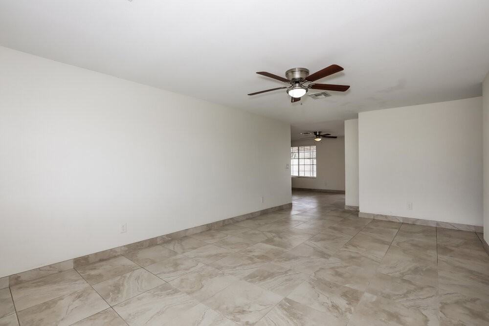 2123 N Longmore St - Photo 3 of 16