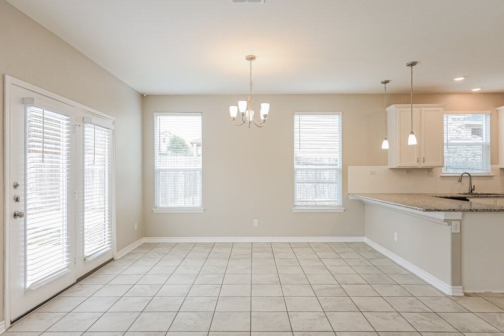 14619 Jocasta Dr - Photo 7 of 17