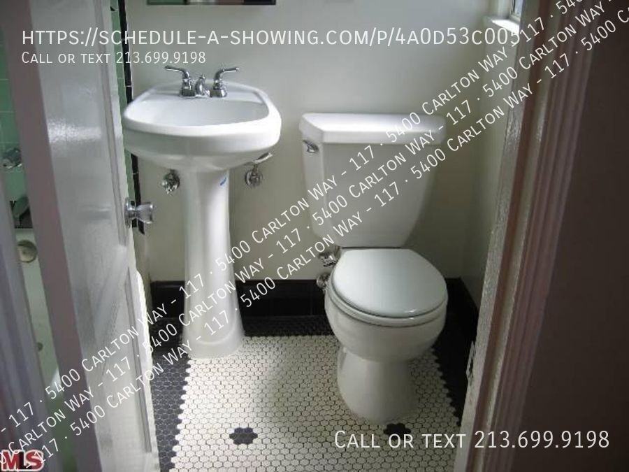 Hollywood Carlton Apartment, LLC - Photo 3 of 9