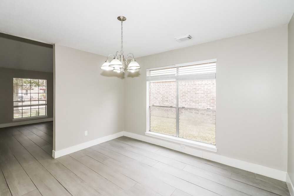 6026 Egypt Dr - Photo 6 of 17