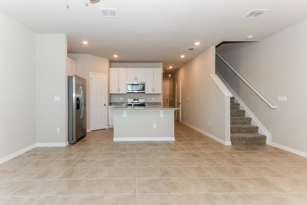 3537 Joshua Tree St - Photo 6 of 19