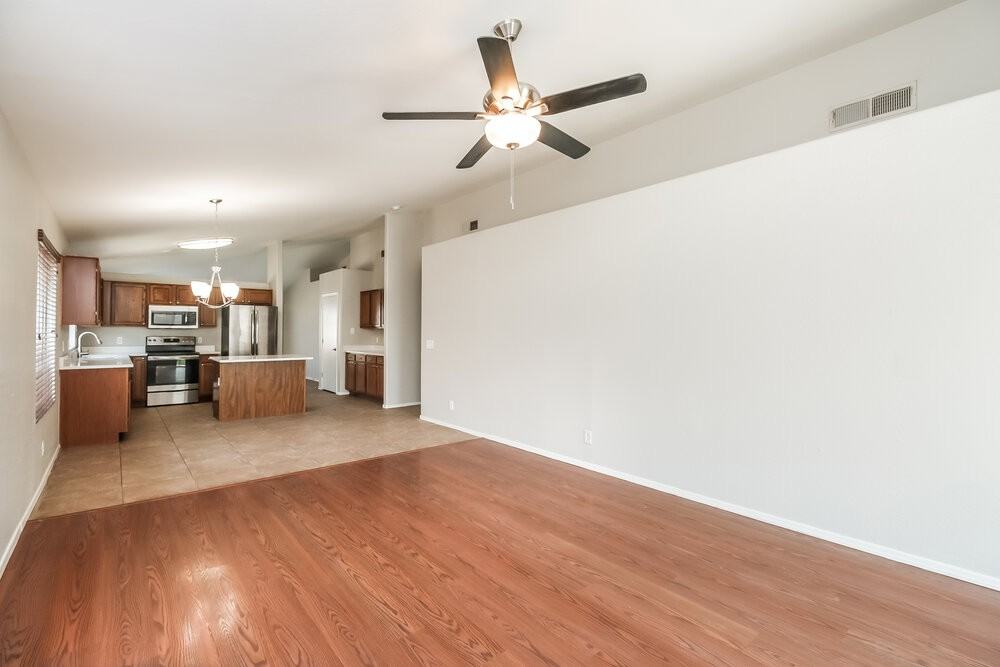 2829 W Grenadine Rd - Photo 3 of 16