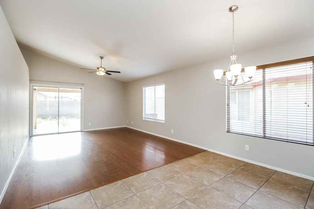 2829 W Grenadine Rd - Photo 4 of 16