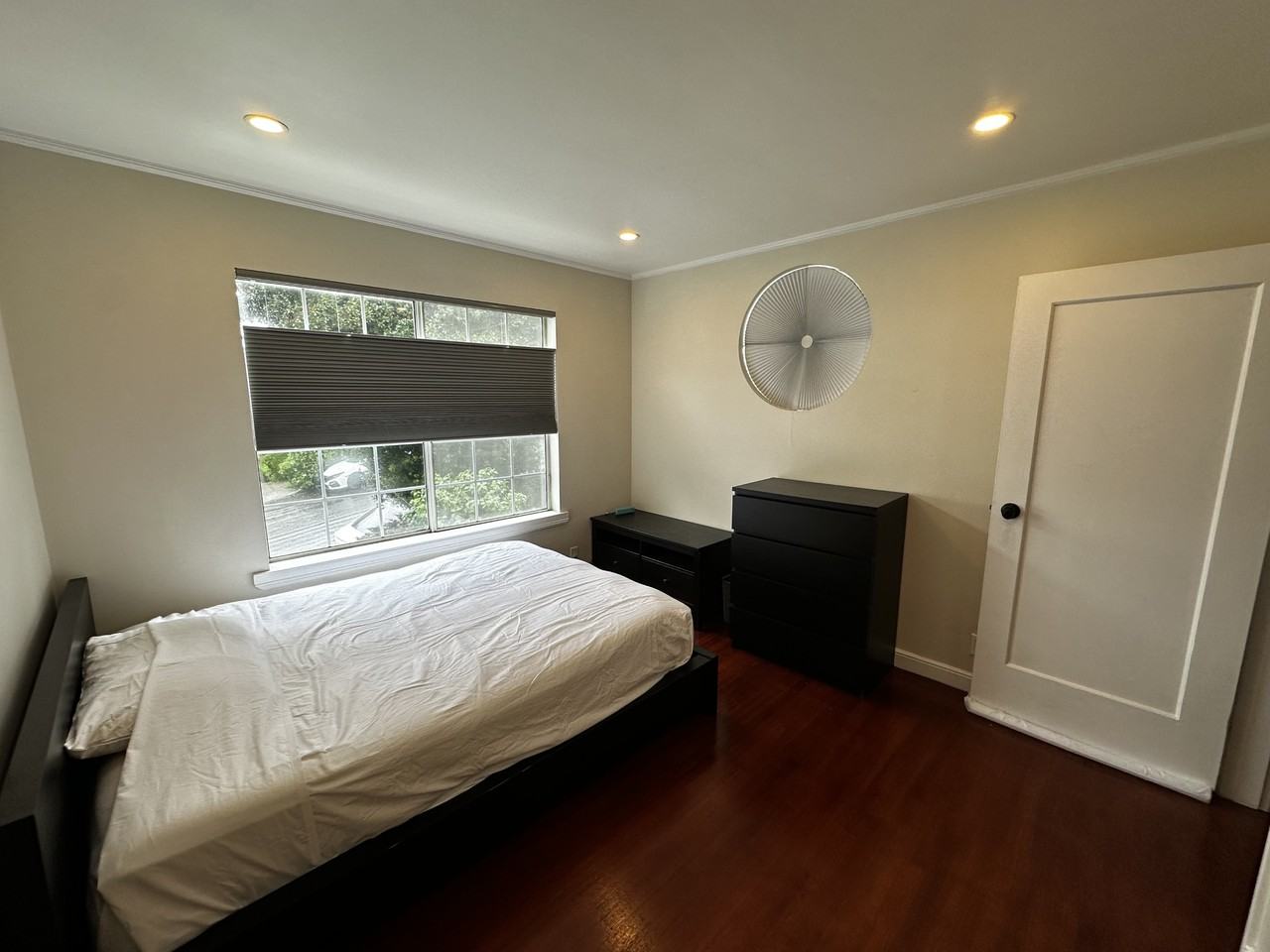 19 Miramar Ave #NA - Photo 5 of 32