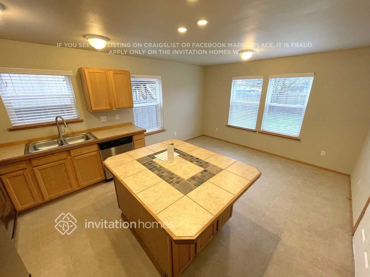 409 Pine Ave - Photo 6 of 15