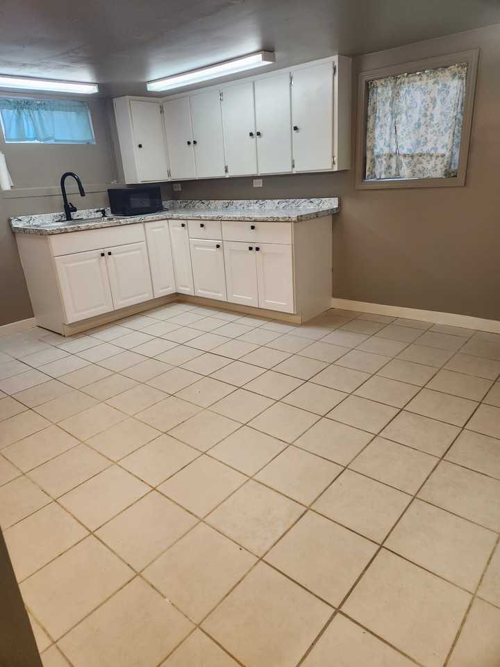 104 Garfield St #3 - Photo 2 of 6