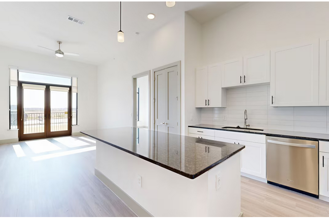 10221 Whistle Stop Lane