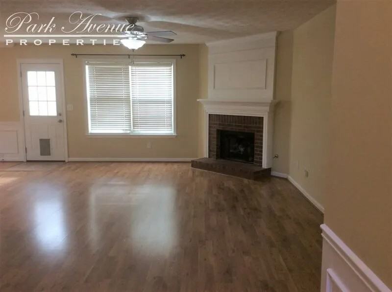 1508 Evanston Ct - Photo 5 of 50