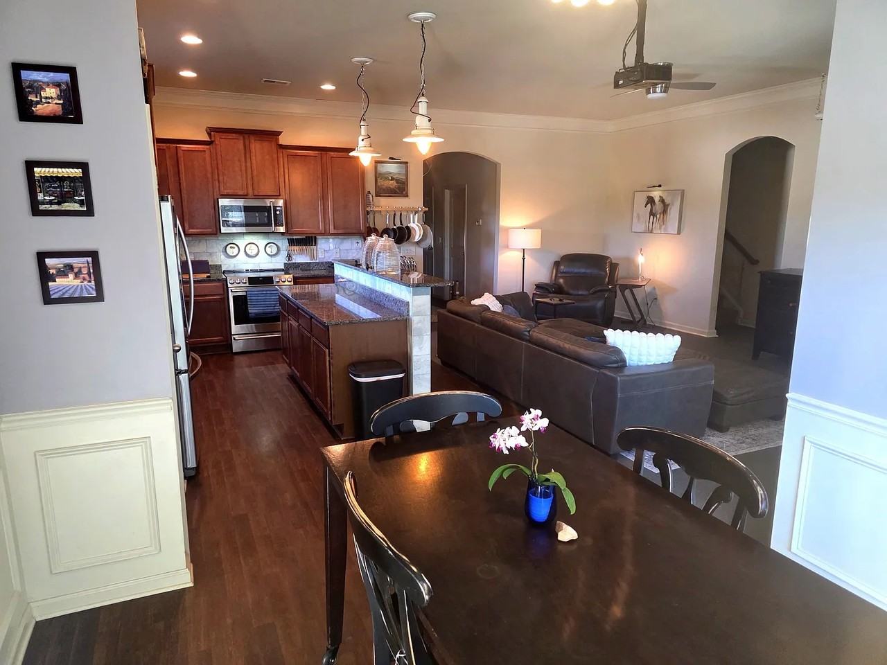 421 Katielee Cv - Photo 3 of 14