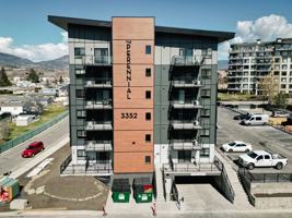 featured image of 3352 Hemlock St