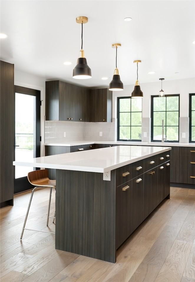 363 S Main St - Photo 4 of 25