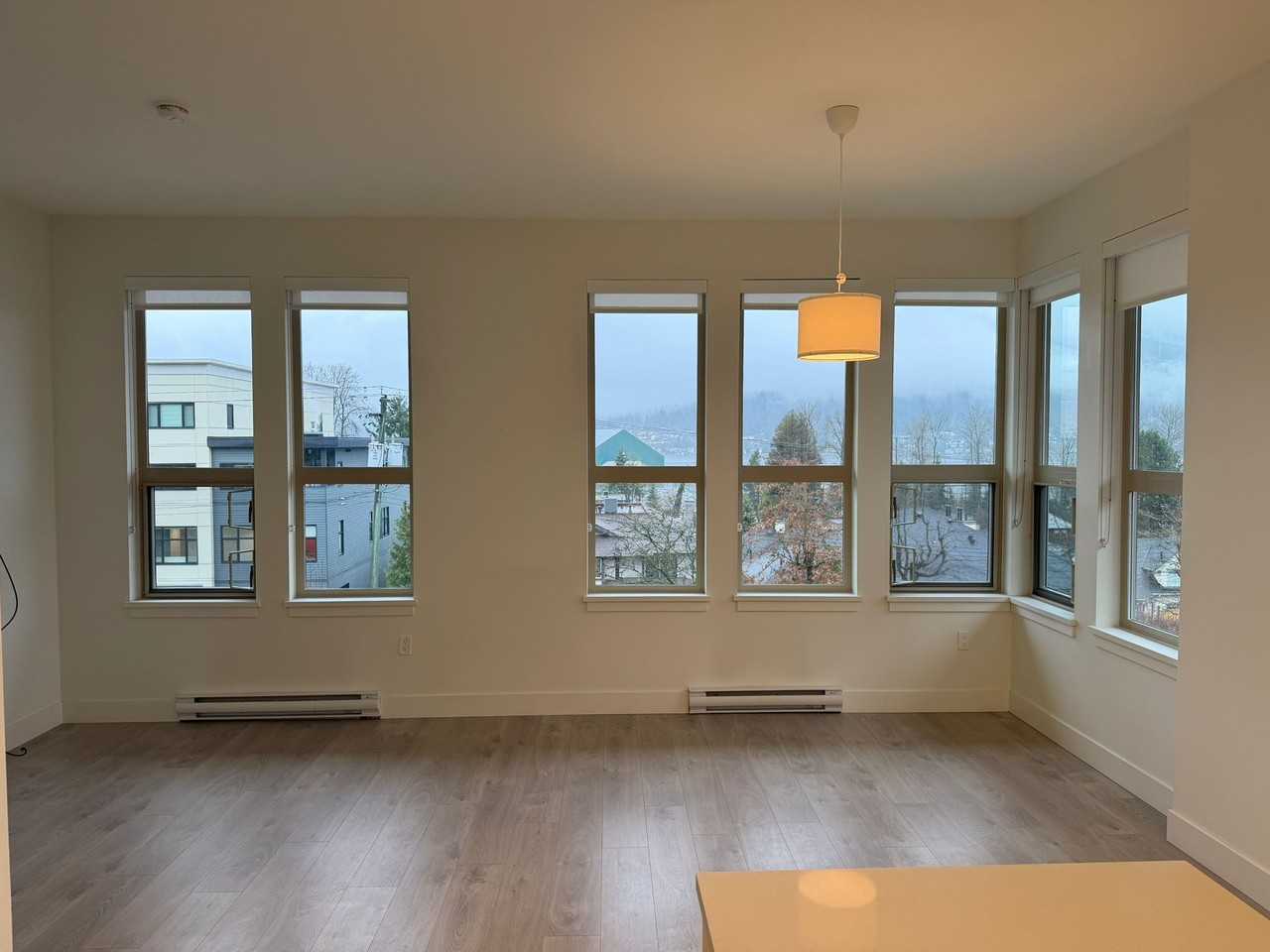 2323 St. Johns St - Photo 4 of 22