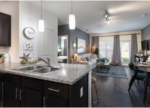 300 Lakefront Drive #4109.14 - Photo 4 of 11