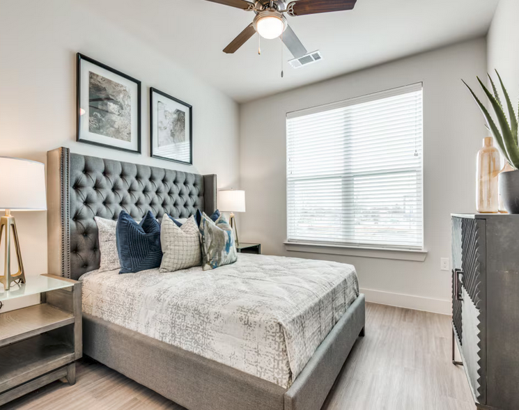 300 Lakefront Drive #4109.14 - Photo 5 of 11